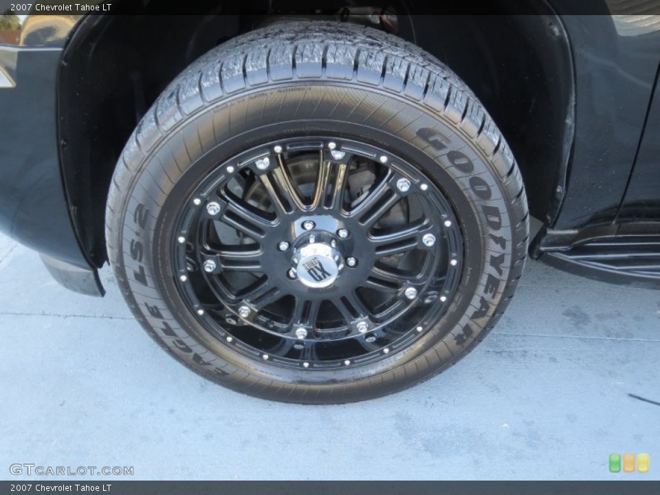 2007 Chevrolet Tahoe Custom Wheel and Tire Photo #73822805