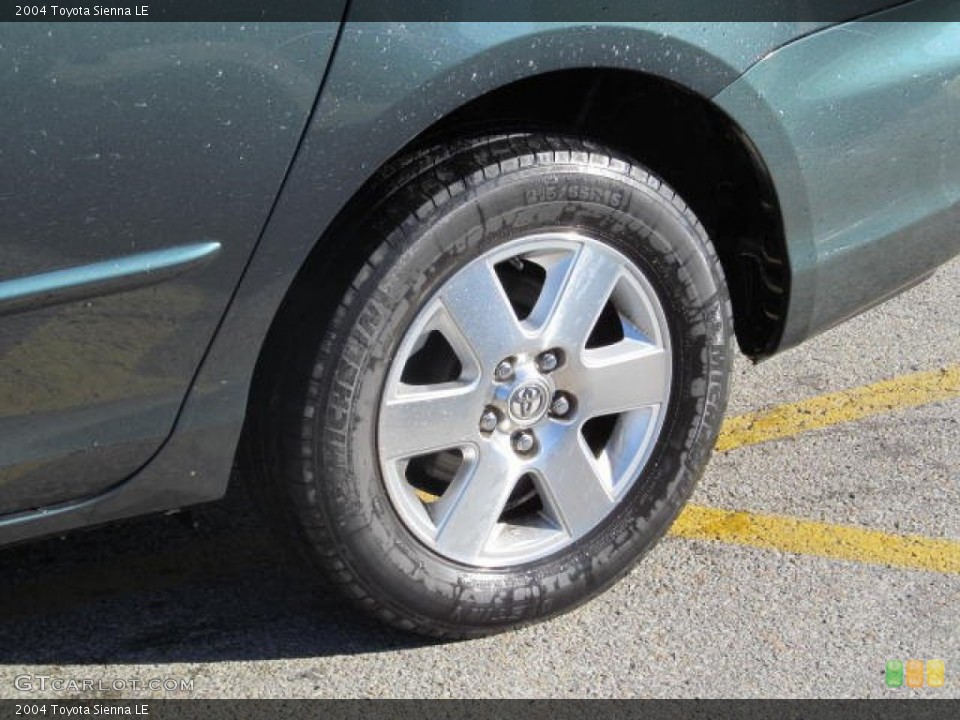2004 Toyota Sienna Wheels and Tires