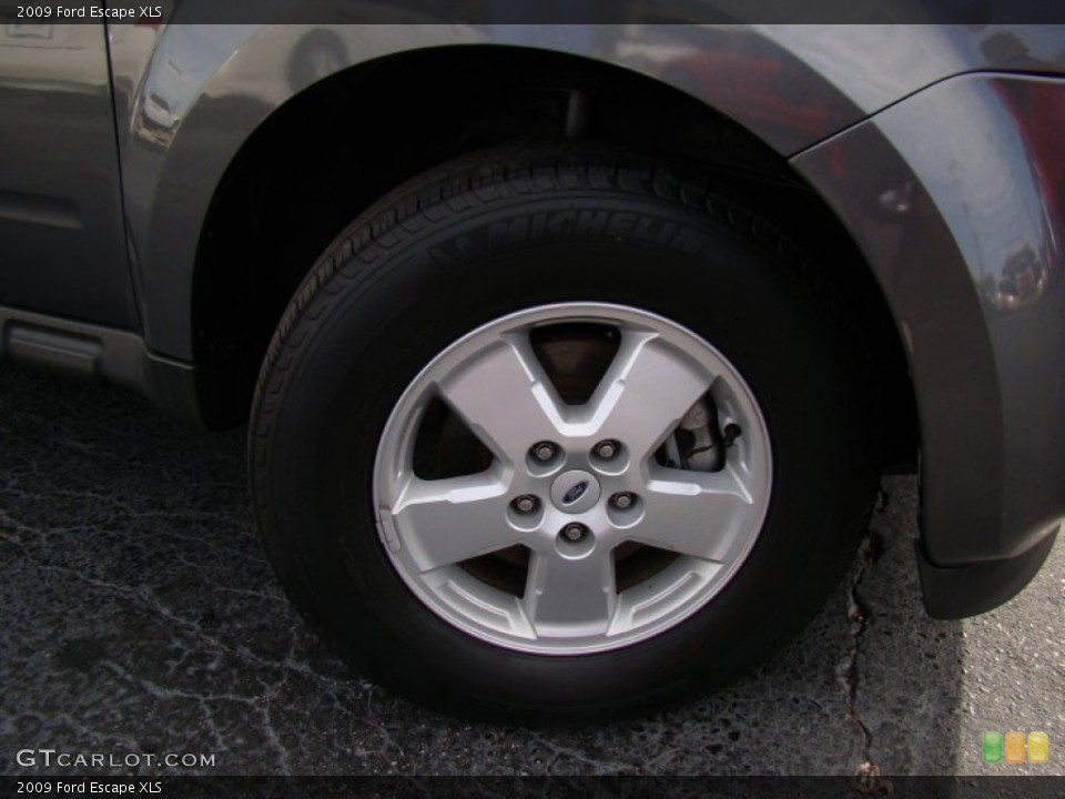 2009 Ford Escape XLS Wheel and Tire Photo #73860185