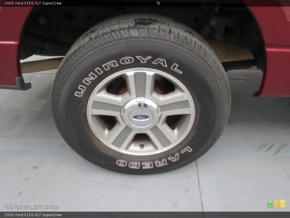 2005 Ford F150 XLT SuperCrew Wheel and Tire Photo #73908753