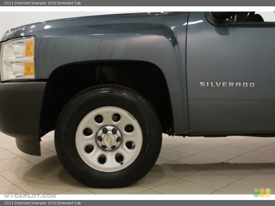 2011 Chevrolet Silverado 1500 Extended Cab Wheel and Tire Photo #73948733