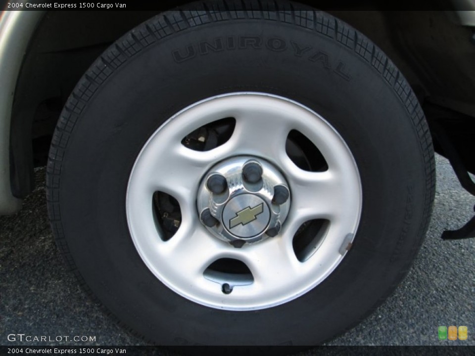 2004 Chevrolet Express Wheels and Tires