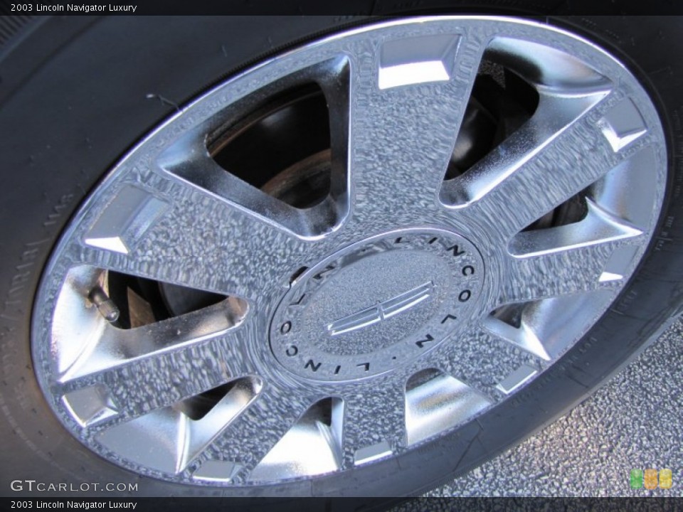 2003 Lincoln Navigator Luxury Wheel and Tire Photo #73987262