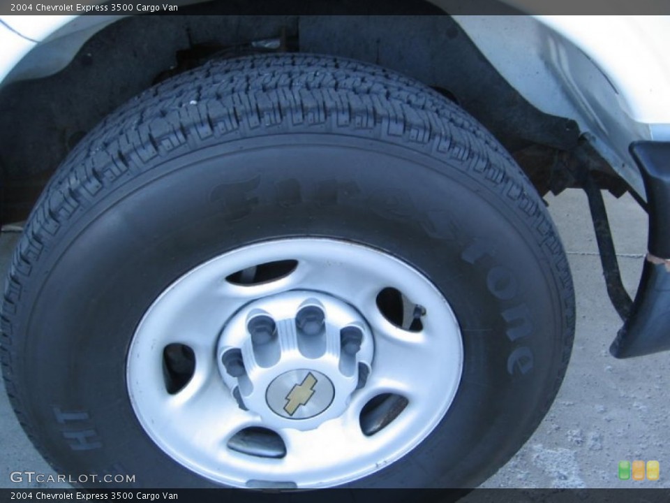 2004 Chevrolet Express 3500 Cargo Van Wheel and Tire Photo #73994118