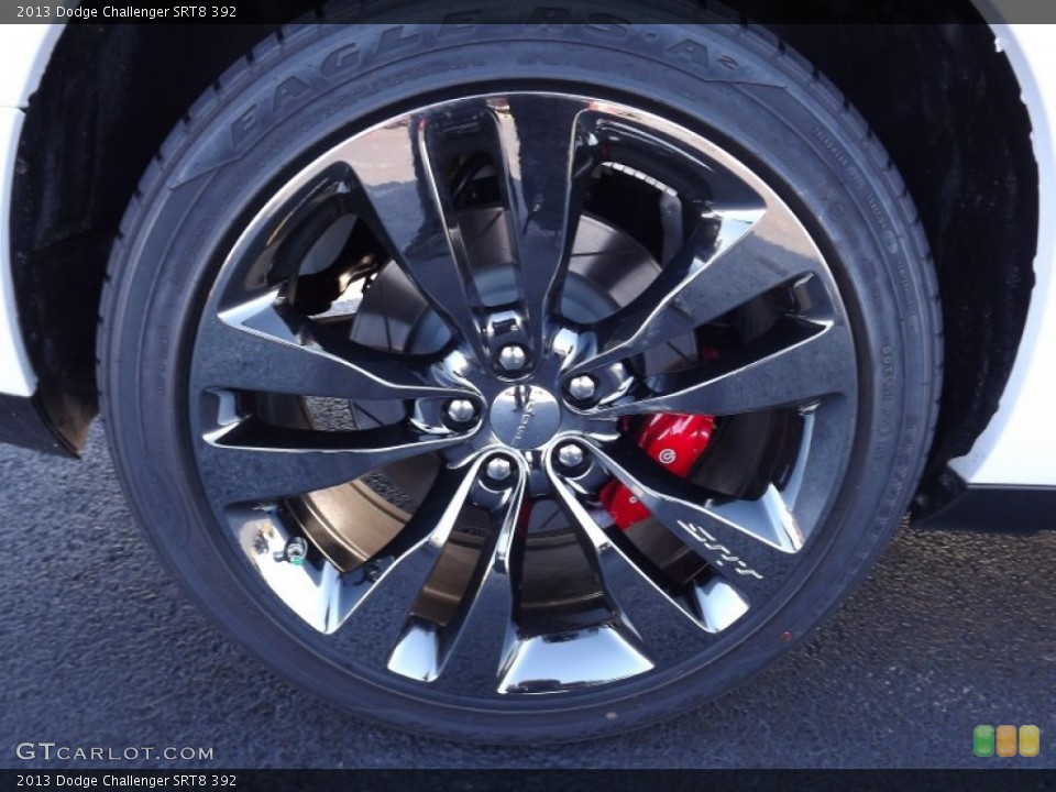2013 Dodge Challenger SRT8 392 Wheel and Tire Photo #74000511