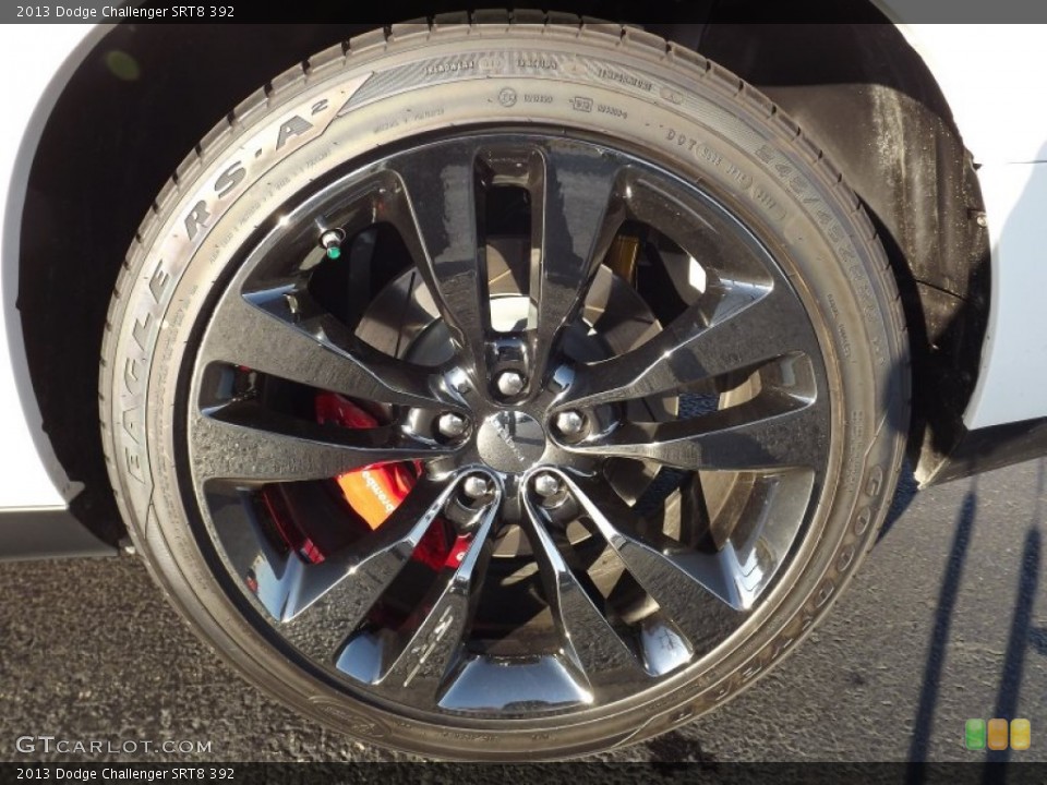 2013 Dodge Challenger SRT8 392 Wheel and Tire Photo #74000541