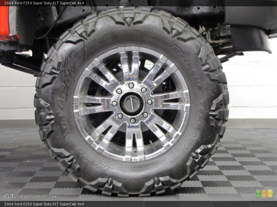 2004 Ford F250 Super Duty Custom Wheel and Tire Photo #74016795