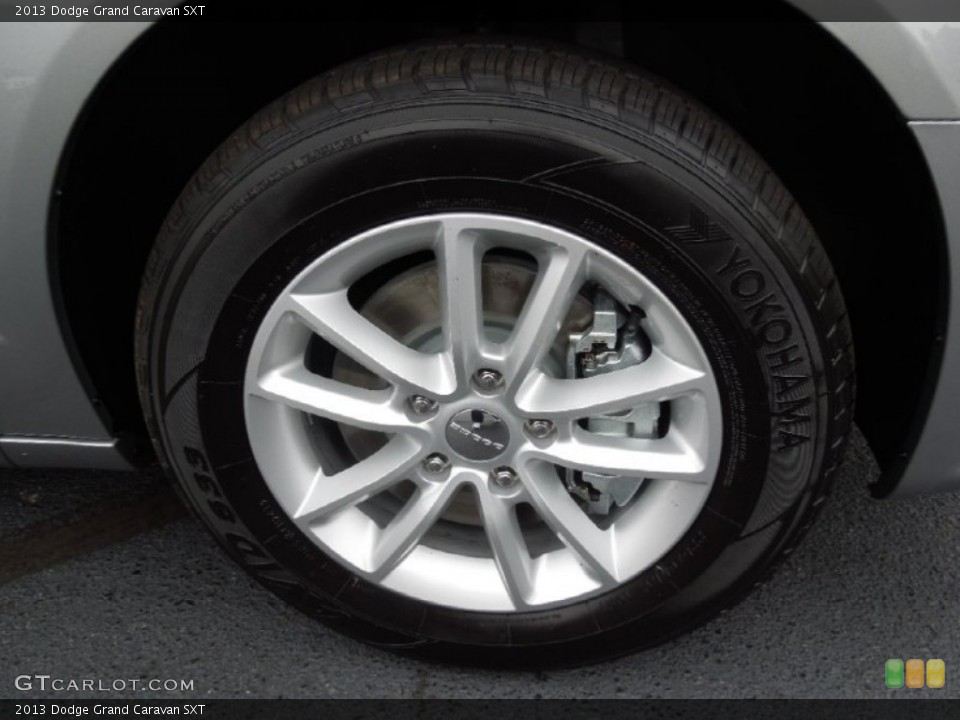 2013 Dodge Grand Caravan SXT Wheel and Tire Photo #74025483