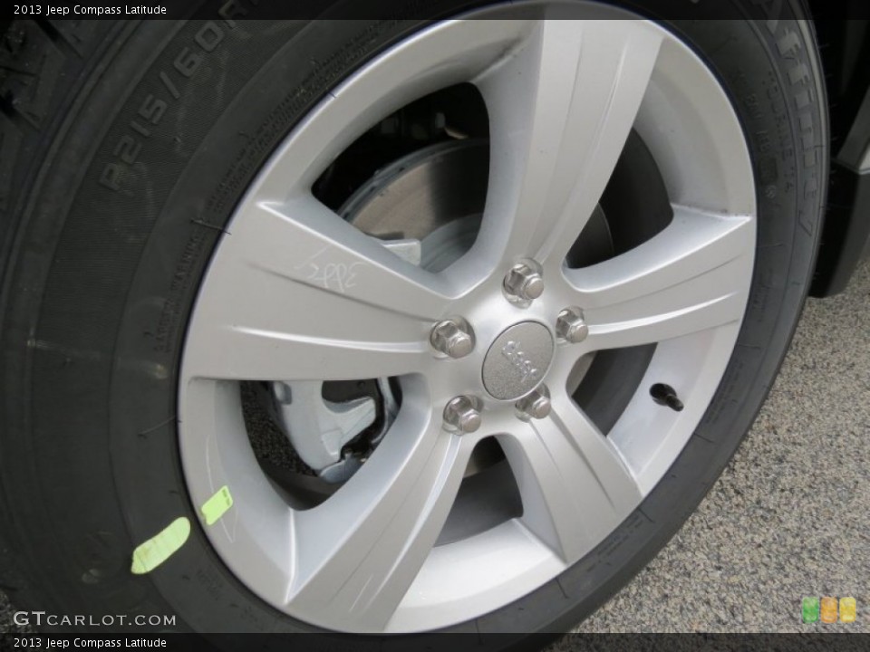 2013 Jeep Compass Latitude Wheel and Tire Photo #74087204