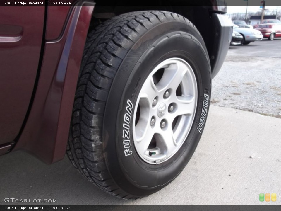 2005 Dodge Dakota SLT Club Cab 4x4 Wheel and Tire Photo #74162273