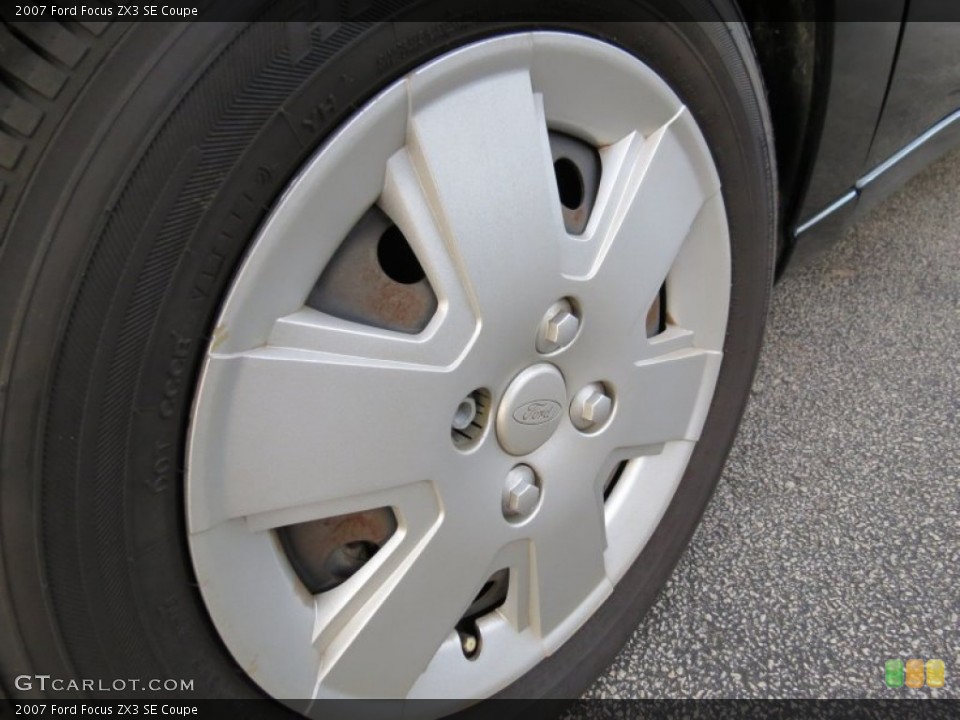 2007 Ford Focus ZX3 SE Coupe Wheel and Tire Photo #74263963