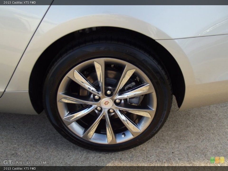 2013 Cadillac XTS FWD Wheel and Tire Photo #74289100