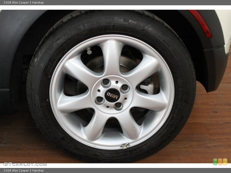 2008 Mini Cooper S Hardtop Wheel and Tire Photo #74289520