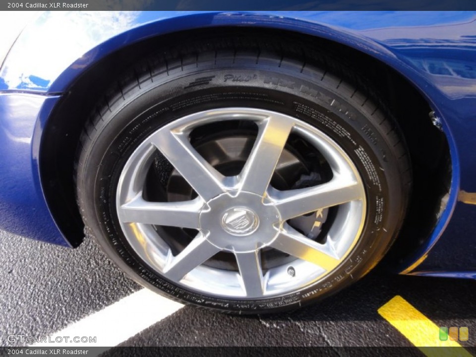 2004 Cadillac XLR Roadster Wheel and Tire Photo #74319031