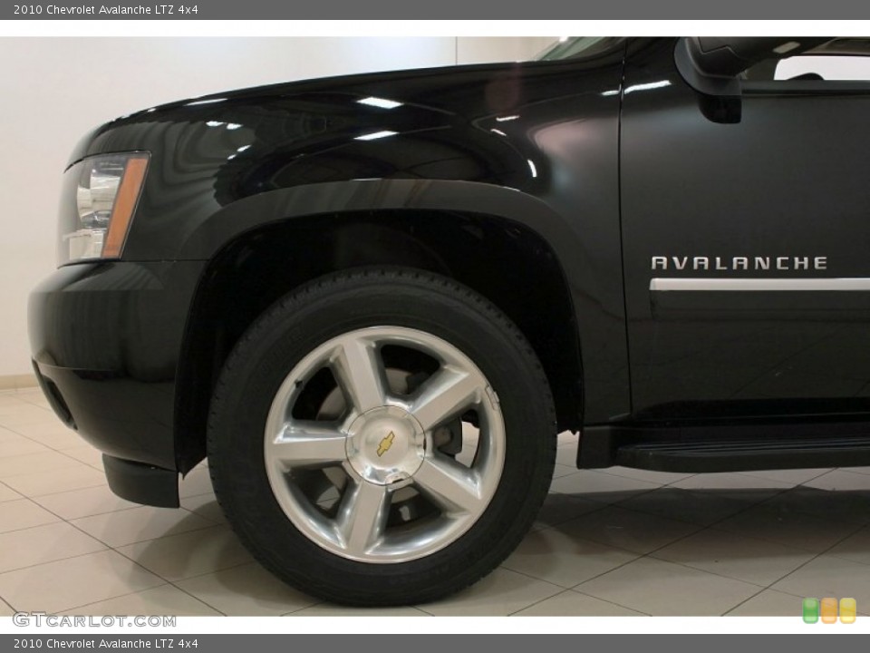2010 Chevrolet Avalanche LTZ 4x4 Wheel and Tire Photo #74354522