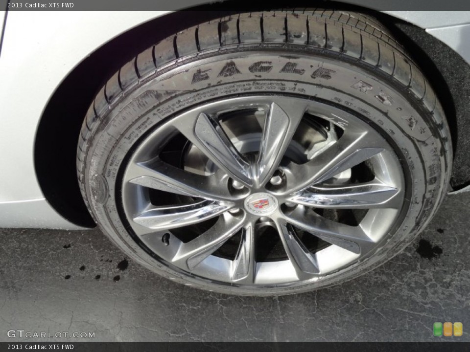 2013 Cadillac XTS FWD Wheel and Tire Photo #74463539