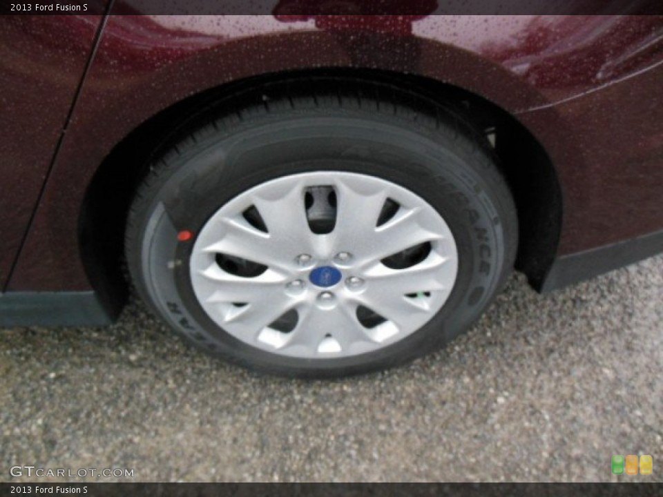 2013 Ford Fusion S Wheel and Tire Photo #74505713