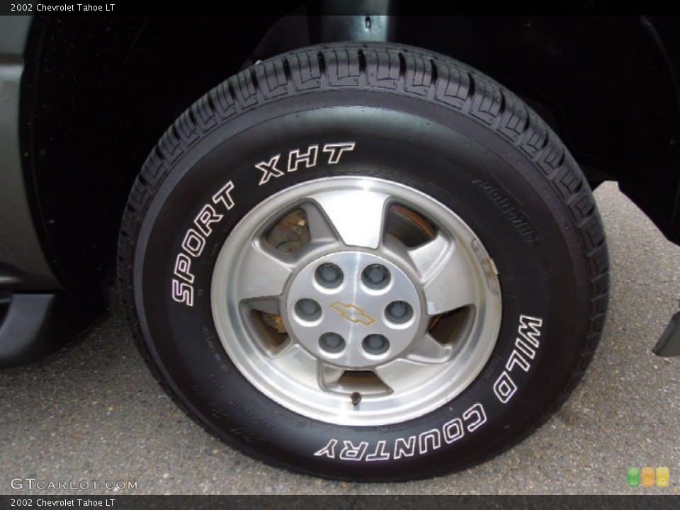 2002 Chevrolet Tahoe LT Wheel and Tire Photo #74575295