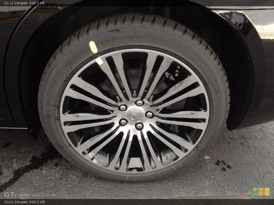 2013 Chrysler 300 S V8 Wheel and Tire Photo #74614910