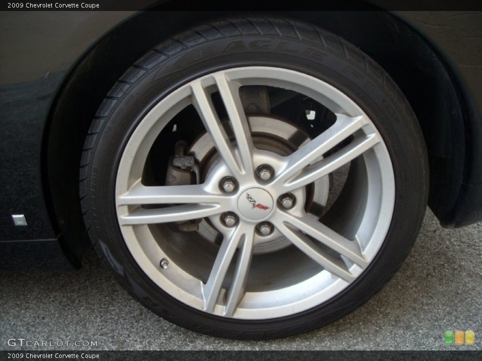 2009 Chevrolet Corvette Coupe Wheel and Tire Photo #74735941