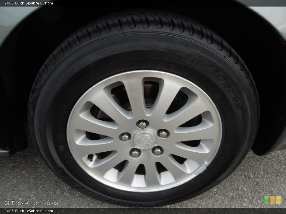 2005 Buick LeSabre Custom Wheel and Tire Photo #74767267