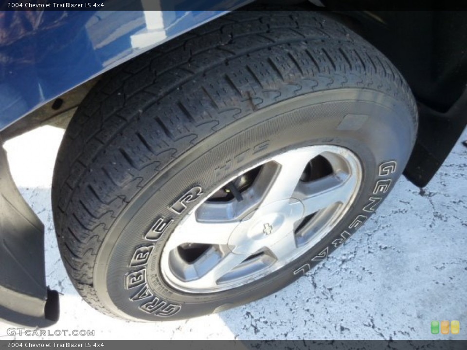 2004 Chevrolet TrailBlazer LS 4x4 Wheel and Tire Photo #74787587