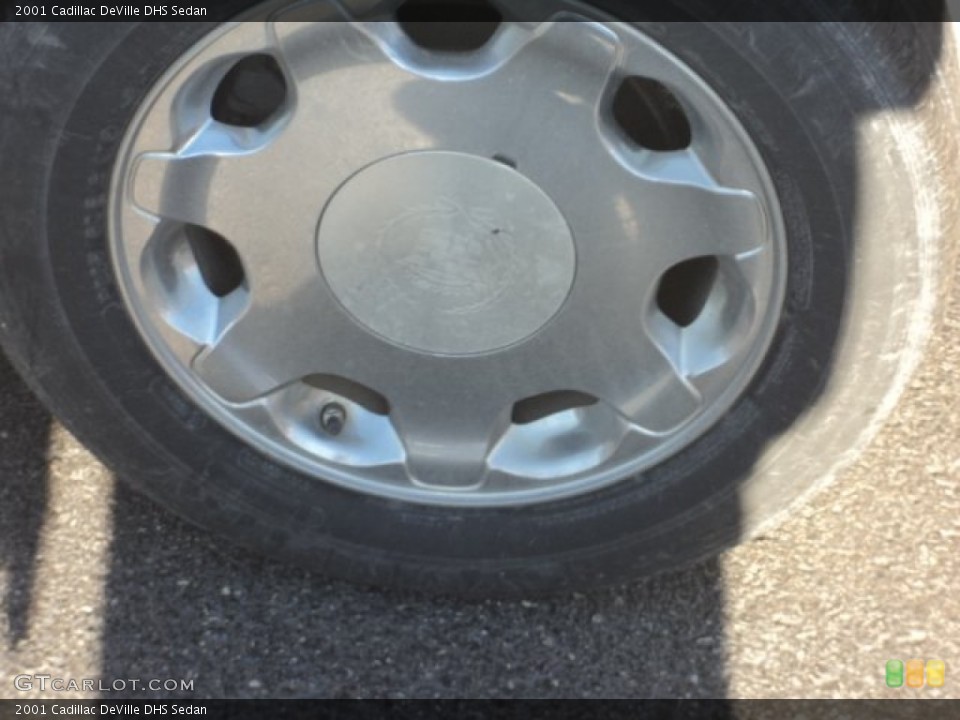 2001 Cadillac DeVille Wheels and Tires