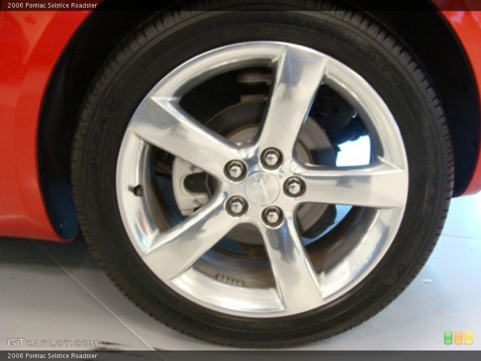 2006 Pontiac Solstice Roadster Wheel and Tire Photo #74797661