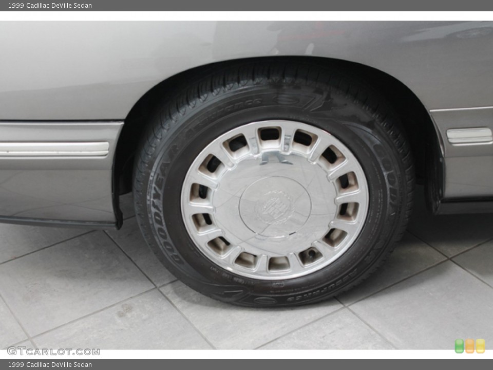 1999 Cadillac DeVille Sedan Wheel and Tire Photo #74860466