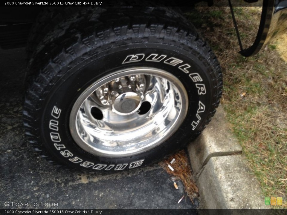 2000 Chevrolet Silverado 3500 LS Crew Cab 4x4 Dually Wheel and Tire Photo #74885620