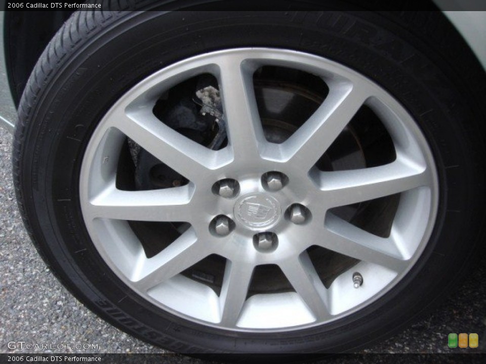 2006 Cadillac DTS Performance Wheel and Tire Photo #74936804