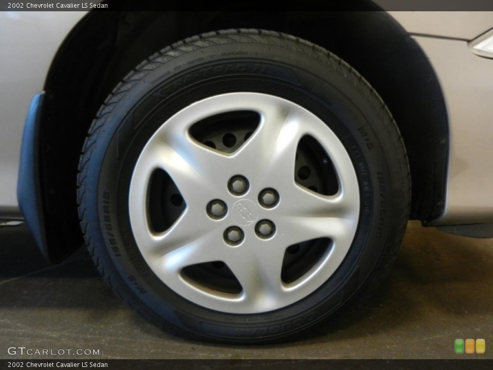 2002 Chevrolet Cavalier LS Sedan Wheel and Tire Photo #74966128