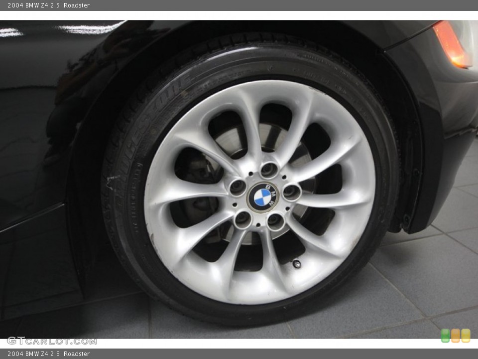 2004 BMW Z4 2.5i Roadster Wheel and Tire Photo #74969105
