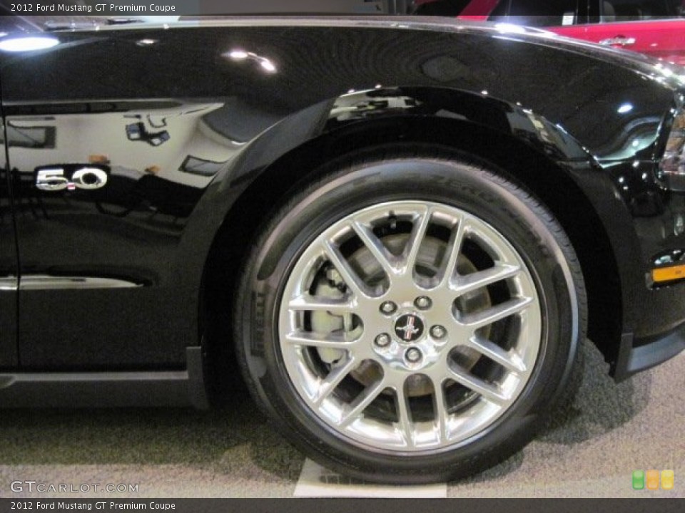 2012 Ford Mustang GT Premium Coupe Wheel and Tire Photo #75011569