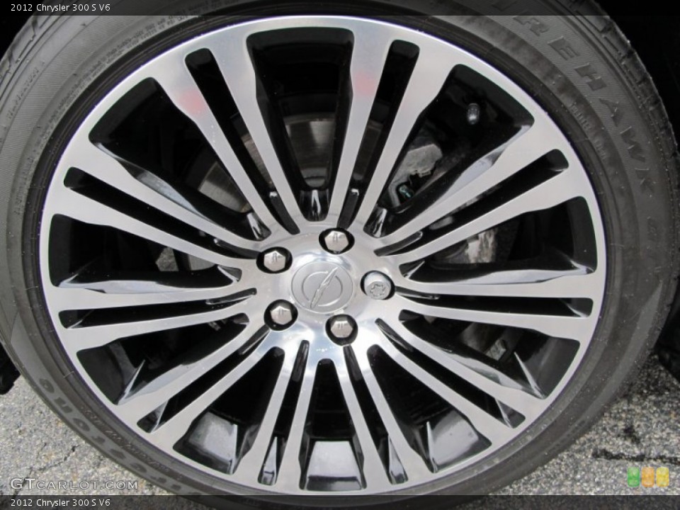 2012 Chrysler 300 S V6 Wheel and Tire Photo #75079239