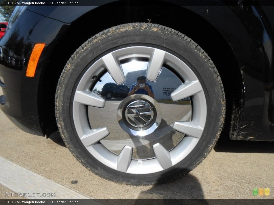 2013 Volkswagen Beetle 2.5L Fender Edition Wheel and Tire Photo #75150384