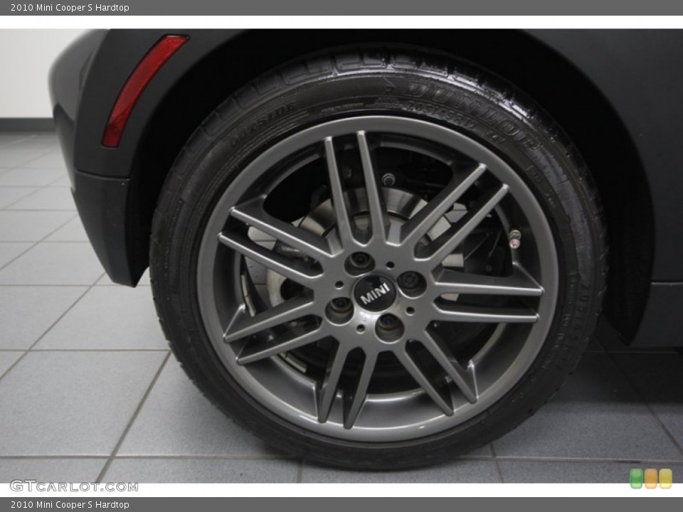 2010 Mini Cooper S Hardtop Wheel and Tire Photo #75160320