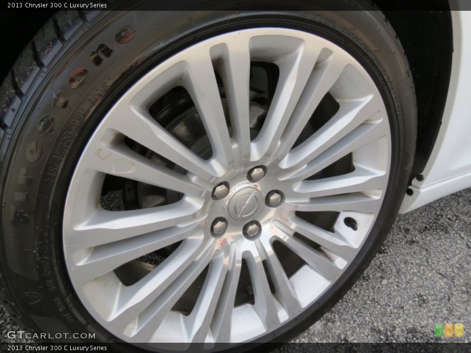 2013 Chrysler 300 C Luxury Series Wheel and Tire Photo #75223668