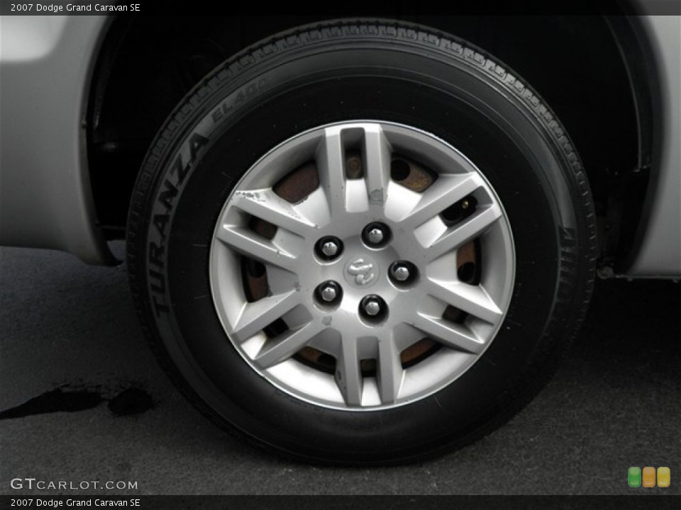 2007 Dodge Grand Caravan SE Wheel and Tire Photo #75225047