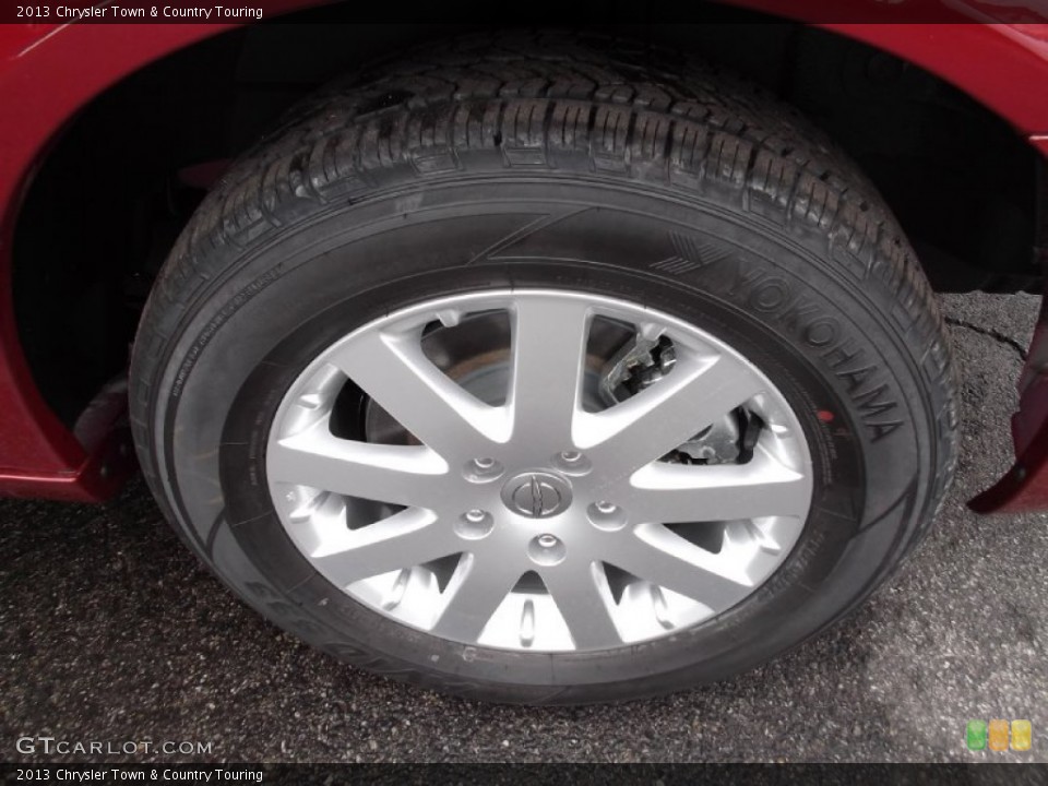 2013 Chrysler Town & Country Touring Wheel and Tire Photo #75235779