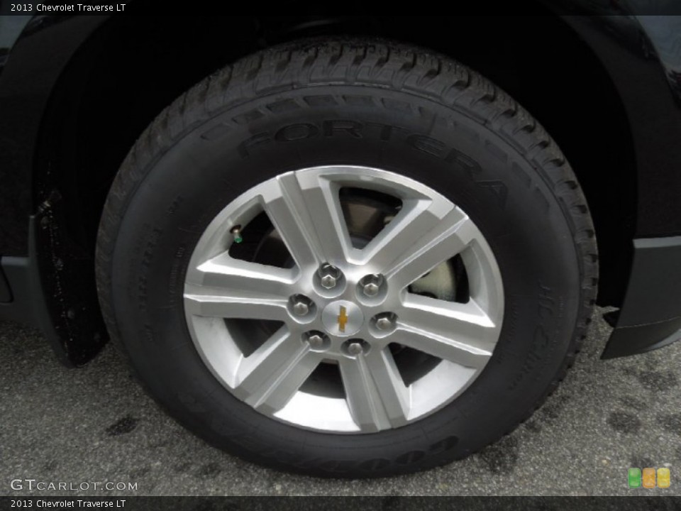 2013 Chevrolet Traverse LT Wheel and Tire Photo #75240162