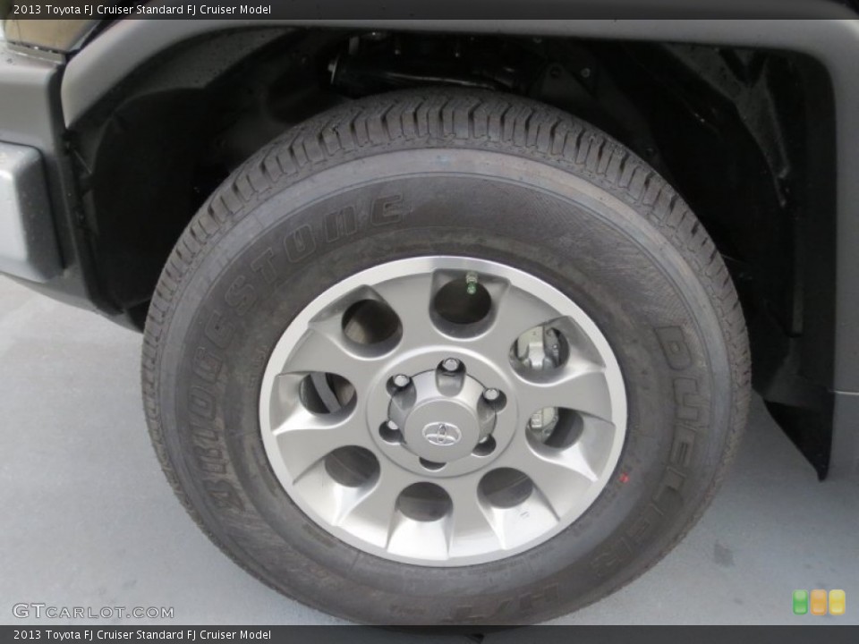 2013 Toyota FJ Cruiser  Wheel and Tire Photo #75277815