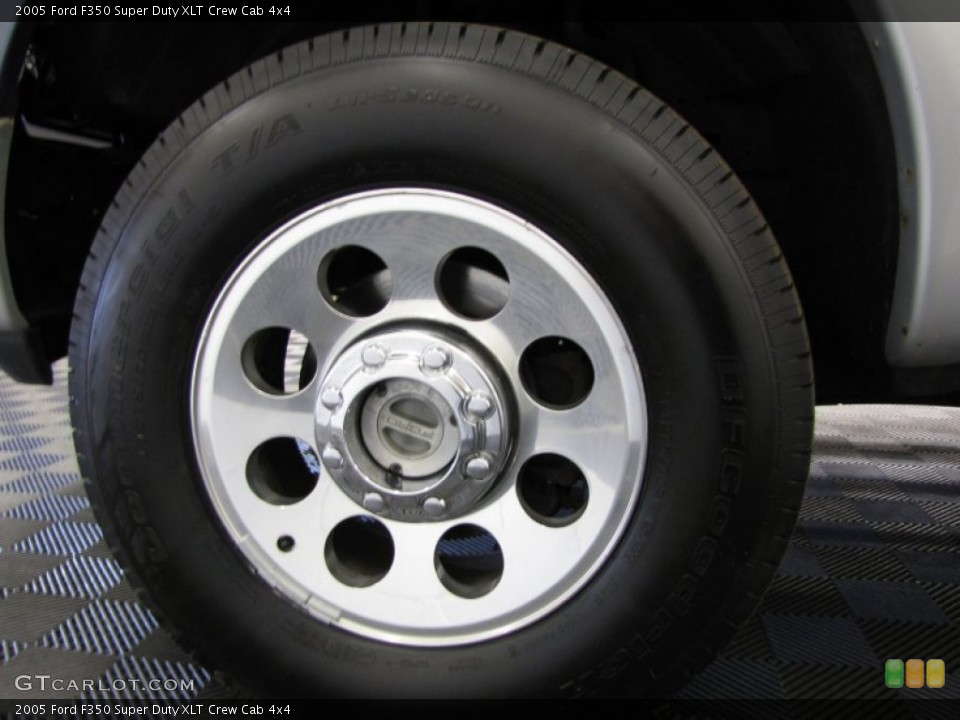 2005 Ford F350 Super Duty XLT Crew Cab 4x4 Wheel and Tire Photo #75360503
