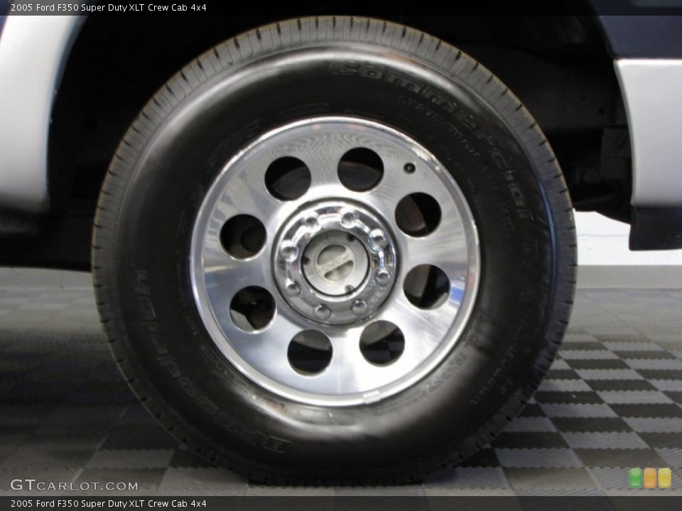2005 Ford F350 Super Duty XLT Crew Cab 4x4 Wheel and Tire Photo #75360563