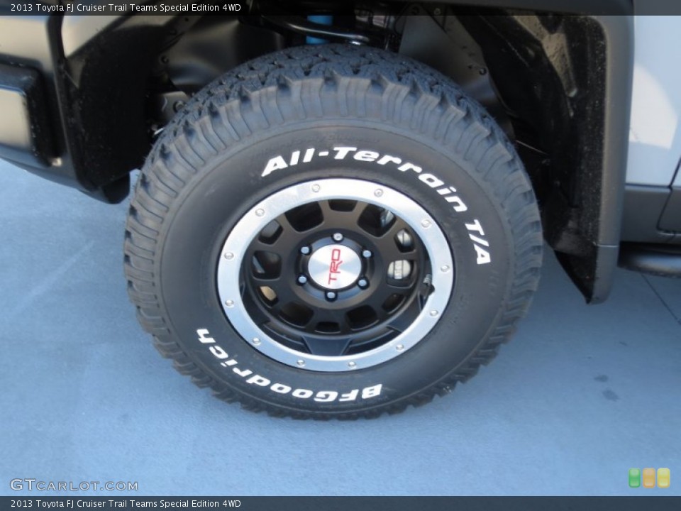 2013 Toyota FJ Cruiser Trail Teams Special Edition 4WD Wheel and Tire Photo #75444515