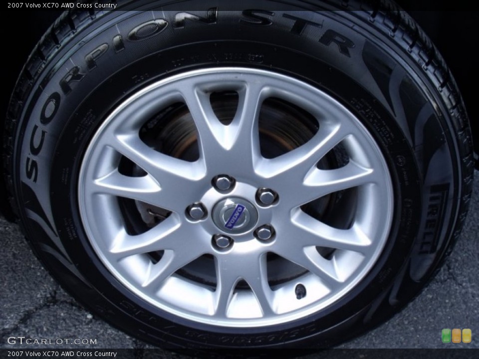 2007 Volvo XC70 AWD Cross Country Wheel and Tire Photo #75451107