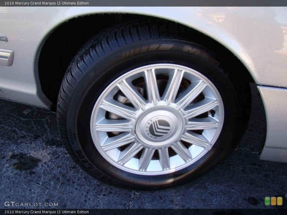 2010 Mercury Grand Marquis LS Ultimate Edition Wheel and Tire Photo #75476882