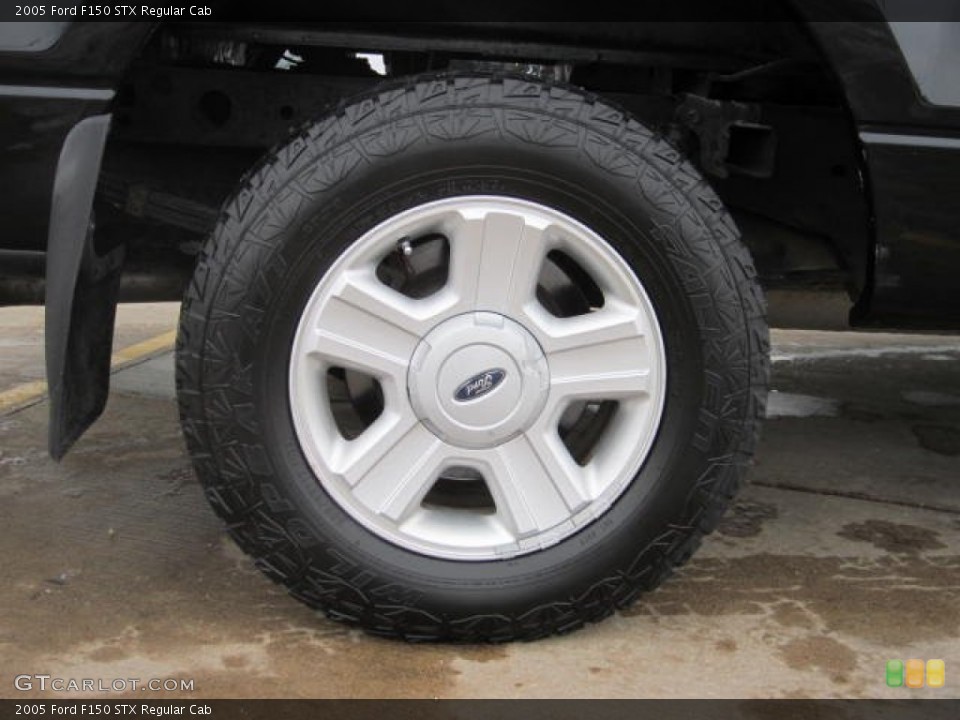 2005 Ford F150 STX Regular Cab Wheel and Tire Photo #75501359
