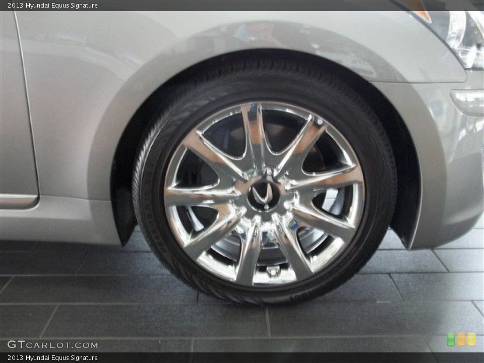 2013 Hyundai Equus Signature Wheel and Tire Photo #75565870