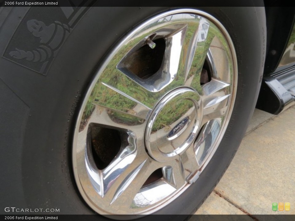 2006 Ford Expedition Limited Wheel and Tire Photo #75671637